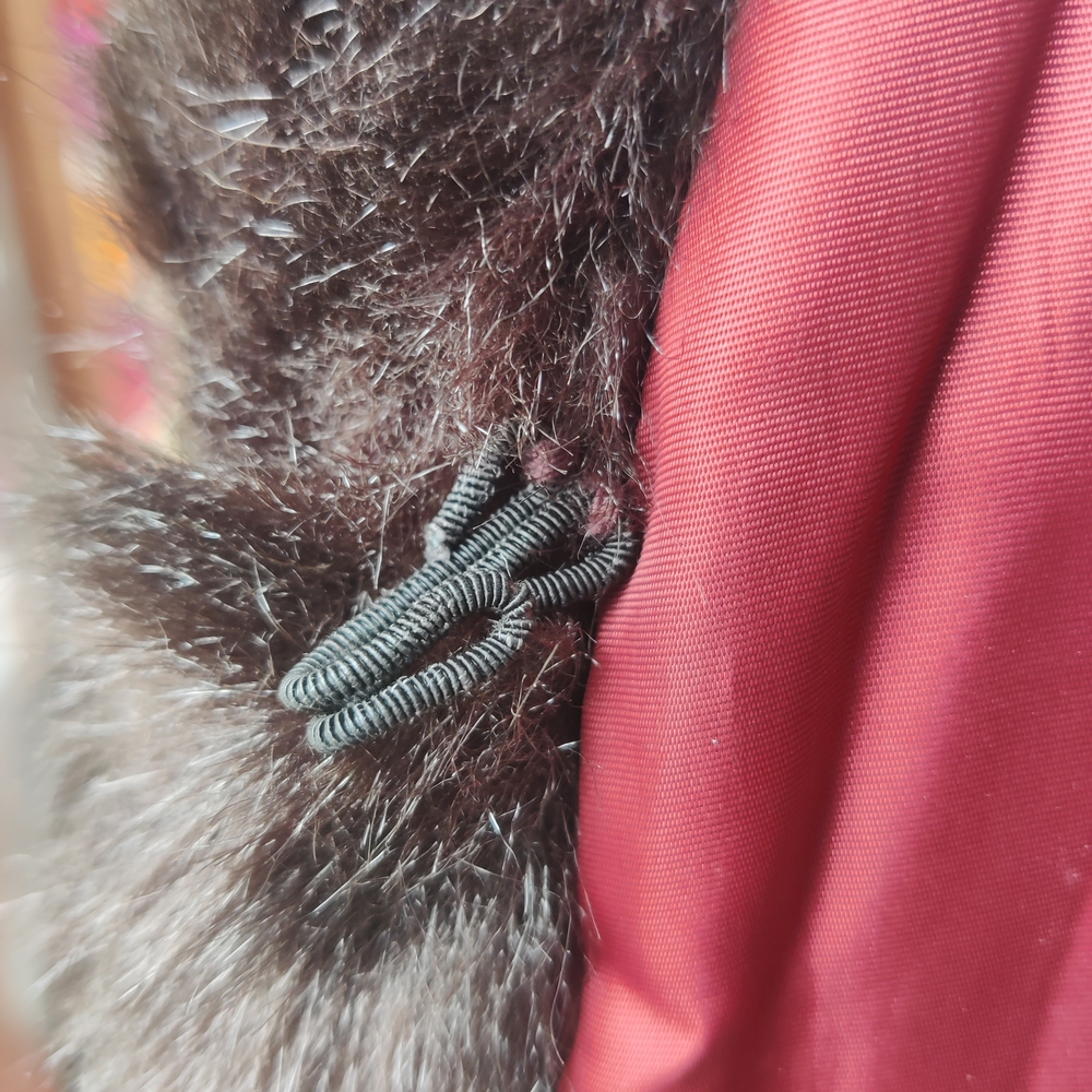 VTG 60s Dark Brown Vegan Faux Fur Cape Shawl Wrap Lined Pockets Glam Luxe READ - Picture 11 of 16